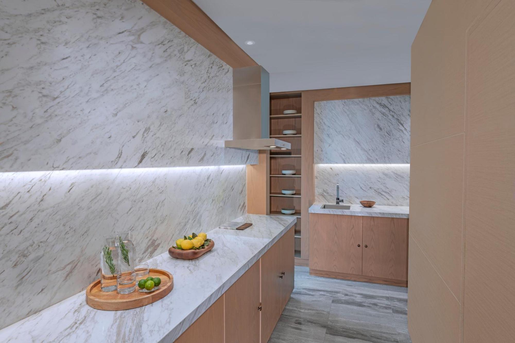 Penthouse Pearl Spa Suite Ocean View