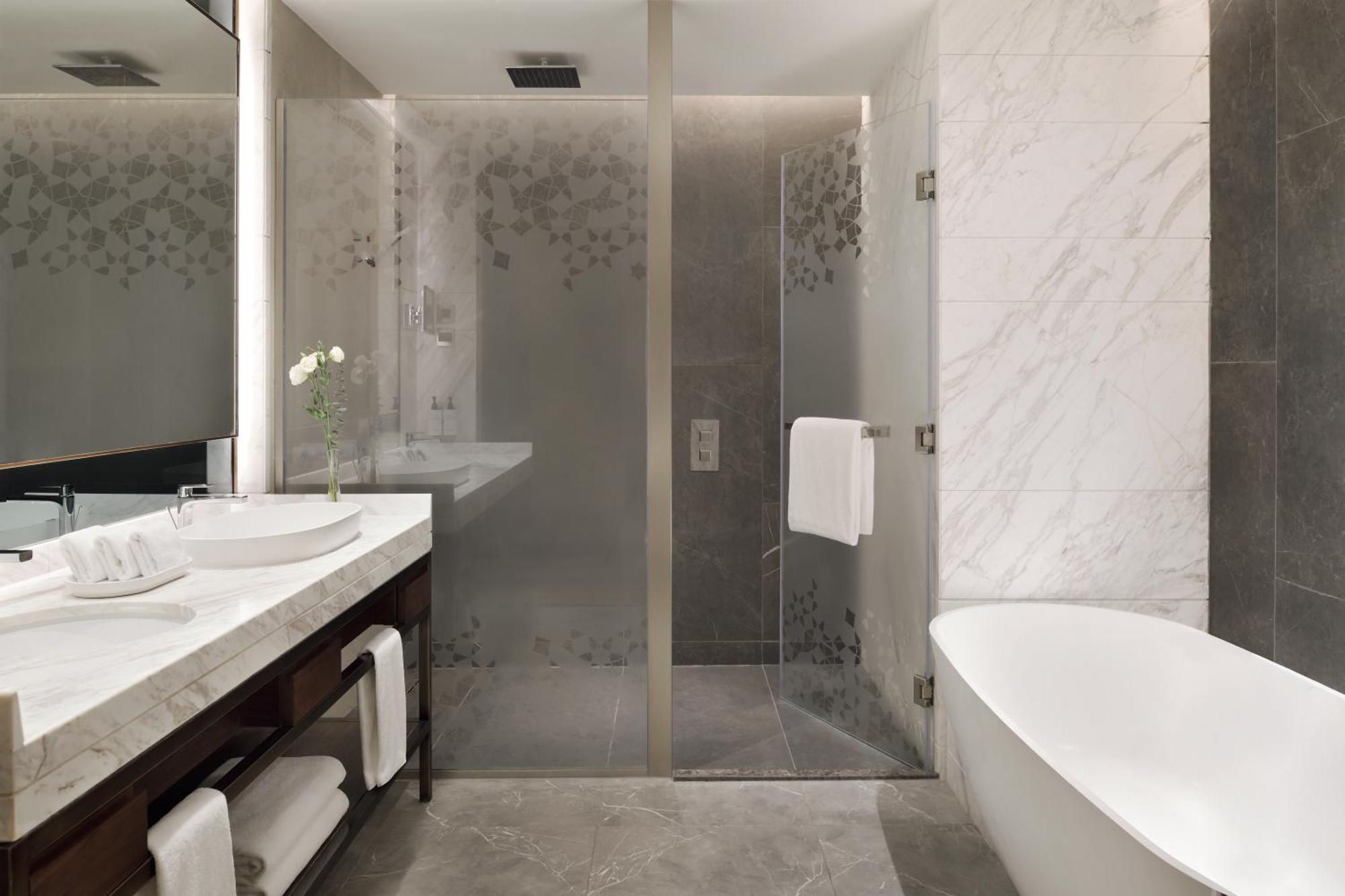 One-Bedroom King Suite Club Infinity Ocean View